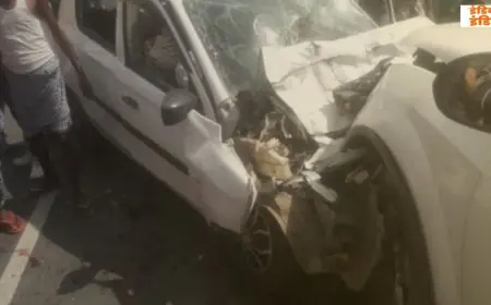 Jamtara Collision:  जामताड़ा में दो वाहनों के बीच आमने-सामने की जोरदार टक्कर, मलबे में तब्दील हुई गाड़ियां, 3 की हालत नाजुक