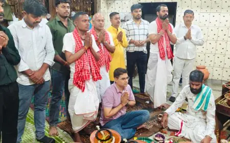 Navratri Celebration: सोनारी में 75 अखंड दीपों से जगमगाया उपकार संघ, चैत्र नवरात्रि पर उमड़ा आस्था का सैलाब