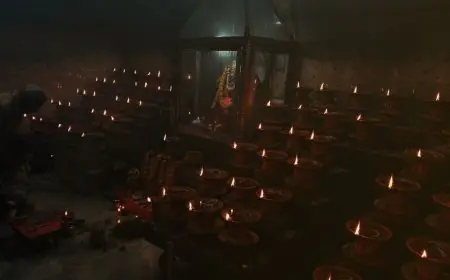 Sonari Navratri Puja: सोनारी के उपकार संघ में मां कुष्मांडा की आराधना, 181 टोकरियों से सजा दरबार, कल निकलेगी बाना अगवानी