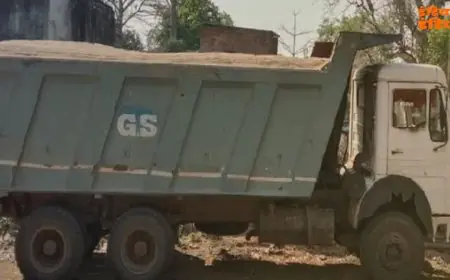 Kharsawan Raid : खरसावां में बालू माफिया पर पुलिस का बड़ा प्रहार, दो हाईवा दबोचे, आमदा ओपी की कार्रवाई से मची खलबली