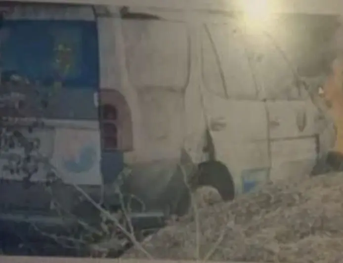 Chandil Fire: चांडिल में आसमानी आफत: हुमिद ओपी पर गिरा 11 हजार वोल्ट का तार, धू-धू कर जलीं जब्त गाड़ियां