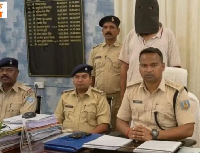 Ranchi Drugs:  रांची में स्पीड पोस्ट से नशे की तस्करी, आईफोन-15 प्रो मैक्स और 2 लाख का चरस बरामद