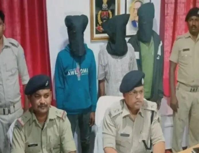 Godda Murder:  गोड्डा में ट्रिपल मर्डर से दहला झारखंड, एक ही परिवार के तीन लोगों को उतारा मौत के घाट, अंधविश्वास का खूनी खेल