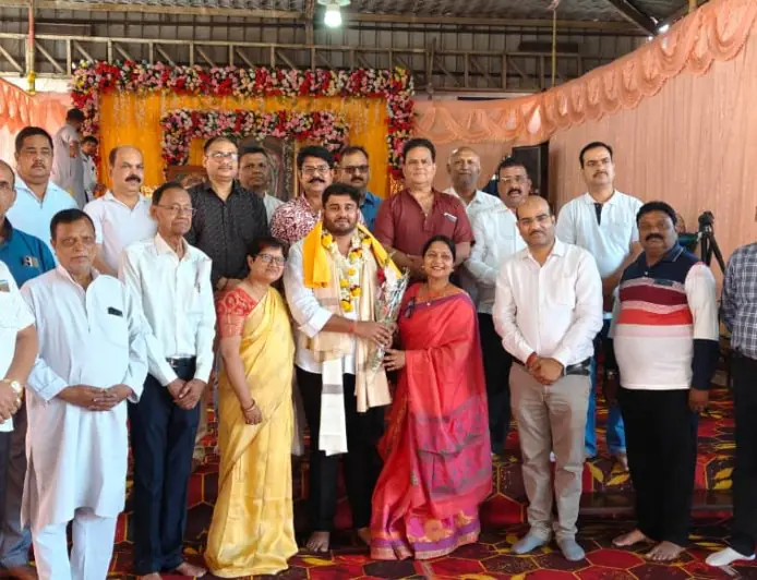 Telco Meet: टेल्को के भुवनेश्वरी मंदिर में डिप्टी मेयर अंकुर सिंह का भव्य स्वागत, औद्योगिक क्षेत्र की बदली रणनीति
