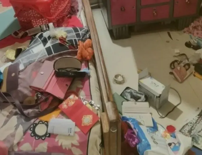 Ranchi Theft: रांची के पंडरा में घर का ताला तोड़कर 16 लाख की बड़ी चोरी, जेवर और नकदी ले उड़े चोर