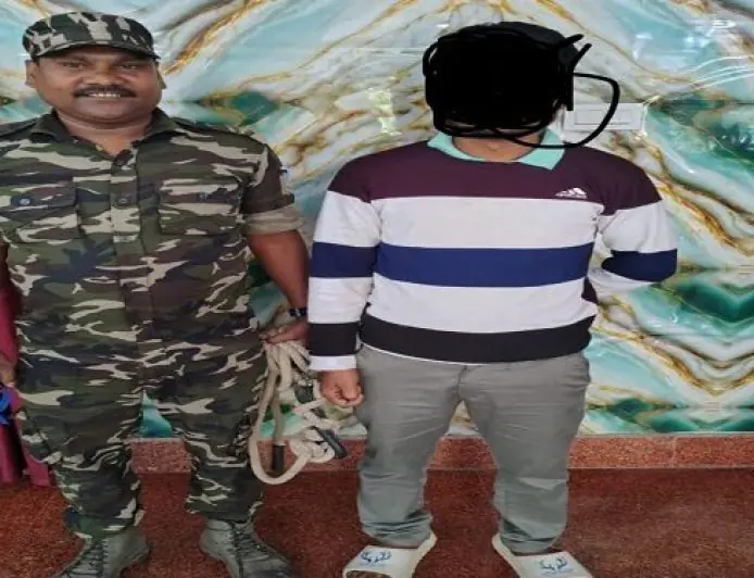 Adityapur Rescue : आदित्यपुर पुलिस ने अपहरण कांड का किया खुलासा, शंभू मिर्धा गिरफ्तार, सुरक्षित मिली युवती