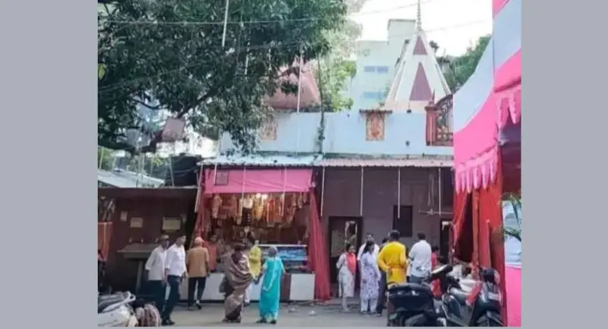 Sakchi Theft:  साकची शीतला मंदिर में सोलर पाइप के सहारे घुसा चोर, दान पेटी तोड़ते ही लोगों ने दबोचा