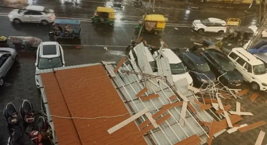 Ranchi Rain :  रांची में अचानक मौसम का तांडव, कडरू में बार का भारी रूफ टॉप उखड़ा, बाल-बाल बचे राहगीर