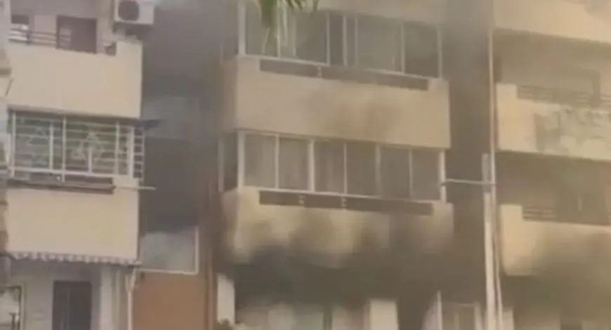 Ranchi Blast : रांची की सेल सिटी में फटा गैस सिलेंडर, ब्लॉक E-1 में मची भगदड़, आग के गुबार में समाया पूरा फ्लैट