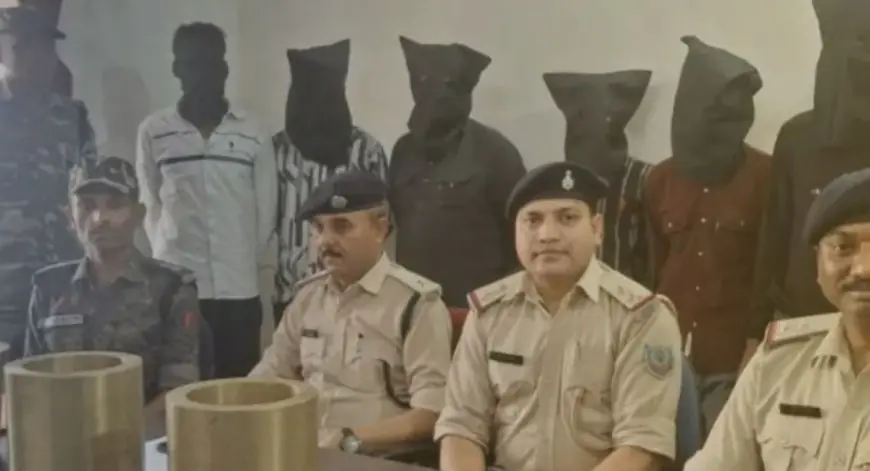 Gamharia Arrest :  गम्हारिया की अंजनेय इस्पात कंपनी में हुई बड़ी चोरी का खुलासा, 6 आरोपी गिरफ्तार