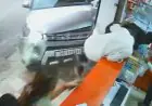 Ranchi Medical Store Crash: एक्सीलेटर को ब्रेक समझा, कार मेडिकल दुकान में घुसी, आधा दर्जन लोग बाल-बाल बचे