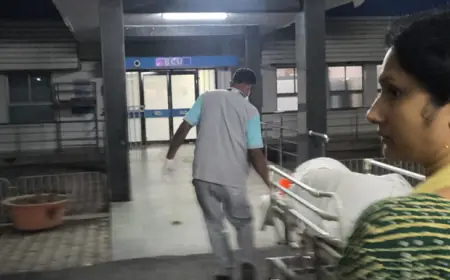 Bishtupur Attack: बिष्टुपुर टीएफए के पास महिला दुकानदार पर उड़ेल दी खौलती चाय, बुरी तरह झुलसी पीड़िता टीएमएच में भर्ती