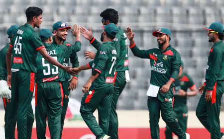 BCB Crisis: बांग्लादेश क्रिकेट बोर्ड पूरी तरह बर्खास्त, एडहॉक कमेटी संभालेगी कमान, मुस्तफिजुर और भारत विवाद ने बिगाड़े हालात