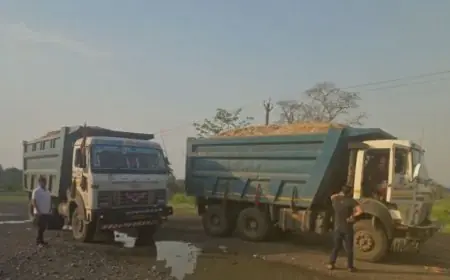 Jamshedpur Raid:  जमशेदपुर में रात 3 बजे खनन टास्क फोर्स का धावा, बालू लदे 4 हाइवा जब्त