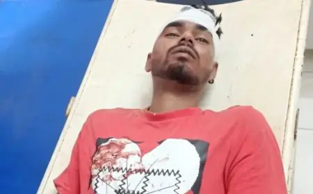 Baharagora Accident: बहरागोड़ा फ्लाईओवर पर डिवाइडर से टकराई बाइक, होटल कर्मी चंदन की हालत नाजुक