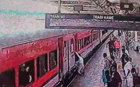 Ranchi Rescue : रांची स्टेशन पर मौत के मुंह से वापस आया बुजुर्ग, आरपीएफ जवान ने प्लेटफॉर्म के गैप में गिरते यात्री को ऐसे बचाया