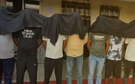 Ranchi Raid: नामकुम में जुआ खेल रहे 10 लोग रंगे हाथ पकड़े गए, कैश और मोबाइल बरामद