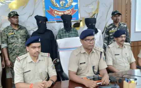 Chaibasa Raid: बुलेट सवार मोबाइल चोर गिरोह का भंडाफोड़, जेल से छूटते ही फिर शुरू कर दी थी वारदात