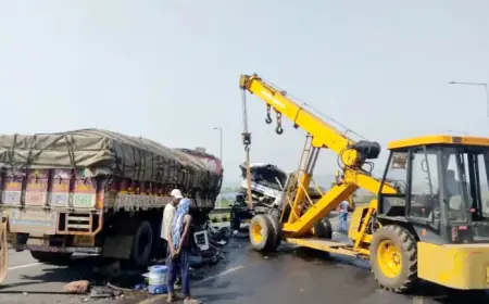 Chandil Collision: एनएच-33 पर दो ट्रकों की भीषण टक्कर, एक सप्ताह में चौथी बड़ी दुर्घटना, सुरक्षा पर सवाल
