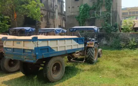 Baharagora Sand Raid: सुवर्णरेखा घाट पर अवैध उत्खनन, दो ट्रैक्टर जब्त, माफियाओं में हड़कंप