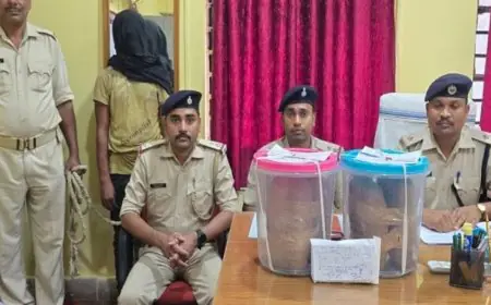 Ranchi Ganja Haul: 19 साल का युवक संबलपुर से 4 किलो गांजा लाया, बस स्टैंड पर दबोचा