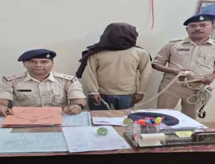 Ranchi Raid: रांची के आलीशान रिसॉर्ट में बन रहे थे HP कंपनी के जाली उत्पाद, यूपी का मास्टरमाइंड राजेश गिरफ्तार, भारी मात्रा में सामान बरामद