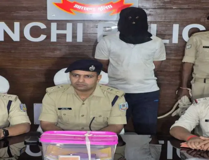 Ranchi Scam: सेना में नौकरी के नाम पर 70 लाख की ठगी, चुटिया पुलिस ने एमईएस के फर्जी अधिकारी को दबोचा