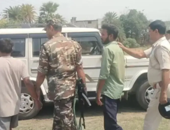 Jamtara Raid: मिहिजाम में अवैध लॉटरी के अड्डे पर पुलिस का छापा, दो युवक गिरफ्तार, कानगोई में मची खलबली