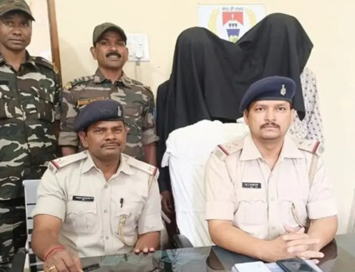 Ranchi Snatching: सीसीटीव्ही फुटेज से खुला छिनतई का राज, सुखदेवनगर में मोबाइल लुटेरों का खेल खत्म