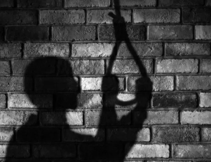 Chaibasa Heartbreak: डांट से आहत होकर युवक ने टांगी फांसी, परिजनों का रो-रोकर बुरा हाल