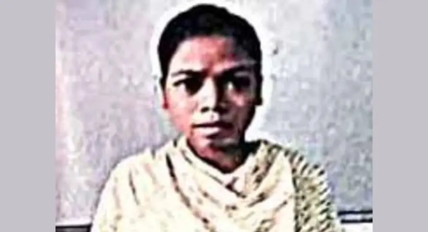 Chaibasa Surrender: चाईबासा की युवती का राउरकेला में सरेंडर बना रहस्य, परिजनों ने नौकरी के झांसे और बड़ी साजिश का लगाया आरोप