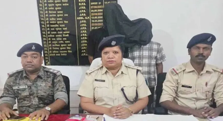 Lohardaga Drug Smuggling :  कुडू में TVS राइडर से सप्लाई हो रही थी ब्राउन शुगर, लातेहार के दो तस्कर गिरफ्तार