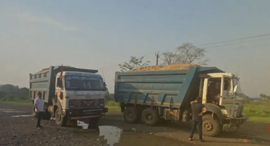 Jamshedpur Raid:  जमशेदपुर में रात 3 बजे खनन टास्क फोर्स का धावा, बालू लदे 4 हाइवा जब्त