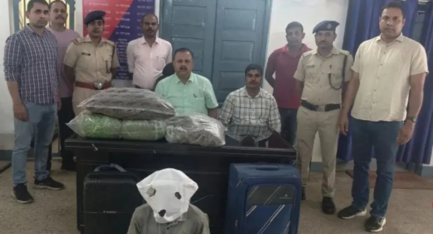 Hatia Ganja-Seizure:  हटिया रेलवे स्टेशन पर 8.45 लाख का गांजा जब्त, ऑपरेशन नारकोस के तहत आरपीएफ ने युवक को दबोचा, अंगुल से जुड़े हैं तार