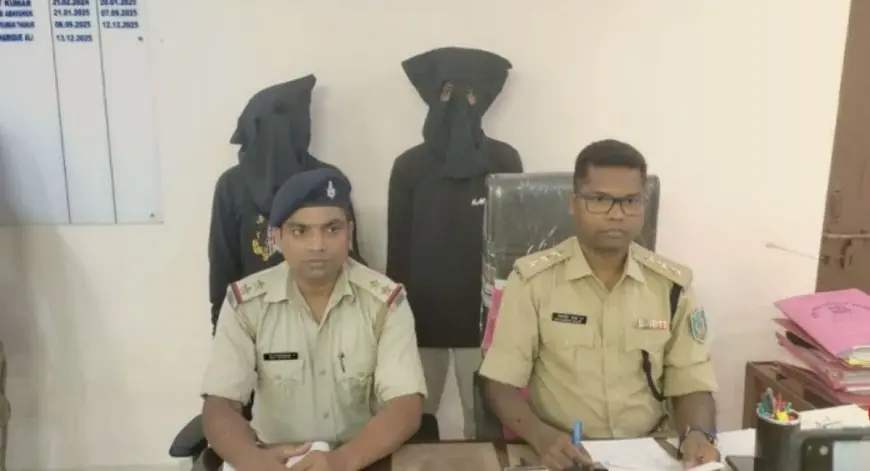 Jamshedpur Bike Bust: जमशेदपुर में अंतर्राज्यीय बाइक चोर गिरोह का भंडाफोड़, 5 मोटरसाइकिल बरामद, शहर से चोरी कर ग्रामीण इलाकों में खपाते थे गाड़ियां