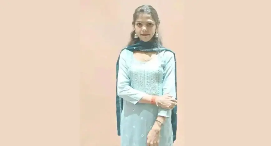 Sonari Suicide: सोनारी की पूजा ने फंदे से लगाई जान, बीटेक की पढ़ाई के दौरान हुआ था प्यार, चाईबासा के प्रेमी पर लगा उकसाने का आरोप