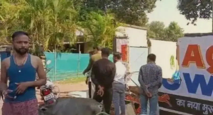 Agrico Accident: एग्रीको में अनियंत्रित कार का तांडव, टीस्को क्वार्टर की चहारदीवारी तोड़ भीतर घुसी गाड़ी, बाल-बाल बची कई जानें