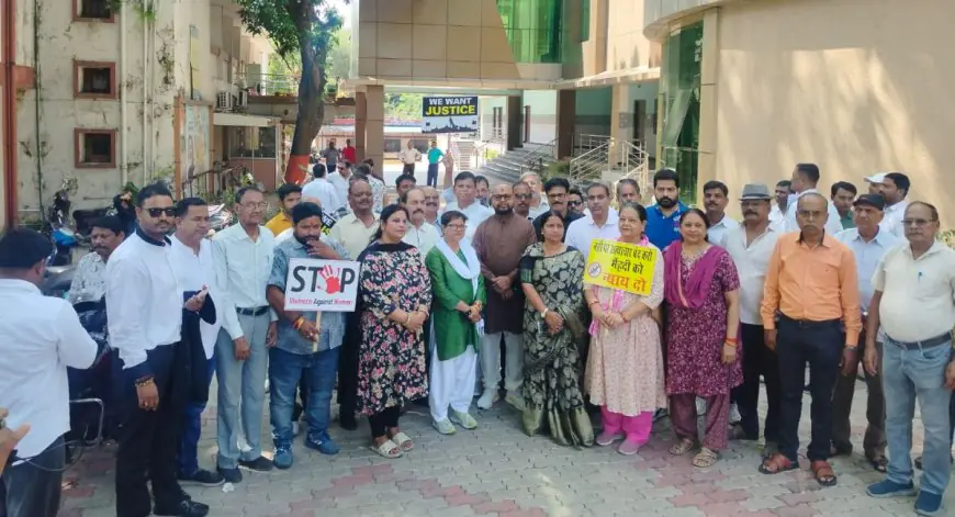 Jamshedpur Protest: सोनारी की बेटी मेहंदी पर फेंकी गरम चाय, TMH में जिंदगी की जंग, शम्भू सिंह के नेतृत्व में SP ऑफिस पर भारी गर्जना