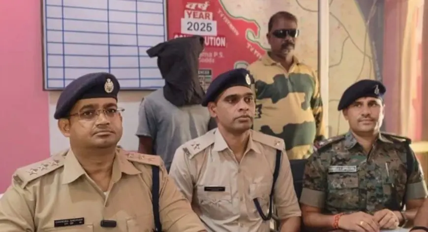 Godda Murder: गोड्डा में ईंट से कूचकर हुई सुधांशु की हत्या का राज खुला, 19 साल का कातिल लोबिन सोरेन गिरफ्तार