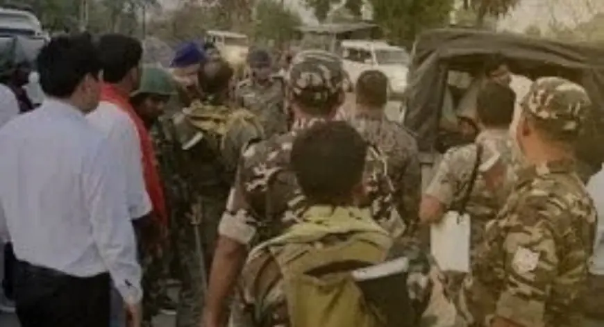 Garhwa Violence : पुलिस पर पथराव मामले में 80 नामजद, 400 अज्ञात पर केस, 14 गिरफ्तार, 24 बाइक बरामद