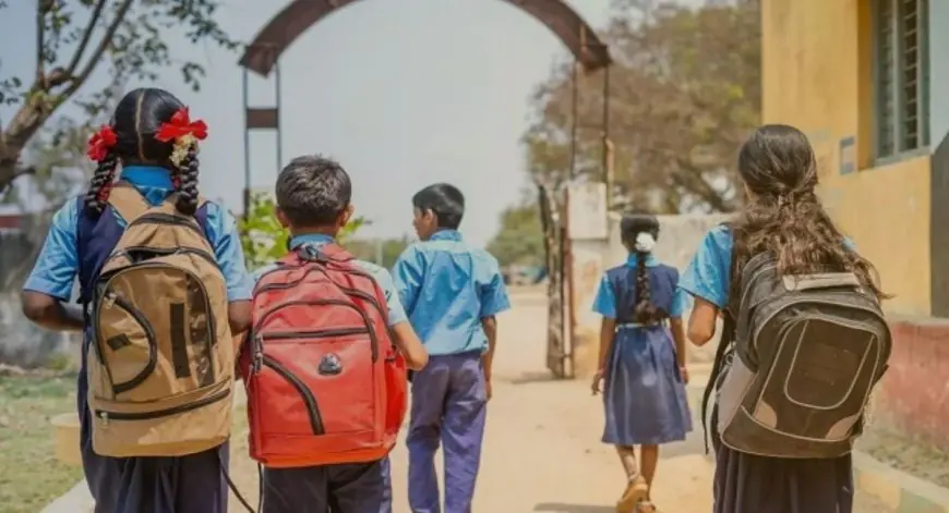 Jamshedpur School Alert: भीषण गर्मी से बचने को बदला स्कूलों का समय, अब सुबह 6:45 बजे से 11:30 बजे तक होंगी कक्षाएं।