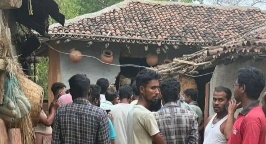 Ichagarh Elephant Rampage: हाथियों ने घर में घुसकिने मचाई तबाही, मां-बेटी की मौत, दो बुजुर्ग घायल