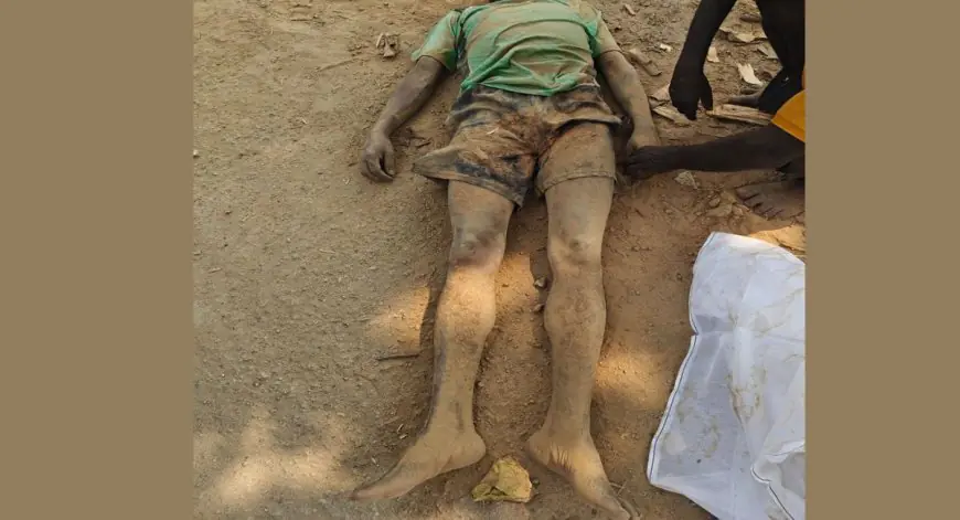 Goilkera Naxal Murder: घर से बुलाकर ले गए, डंडे से पीटा, गला दबाकर की निर्मम हत्या