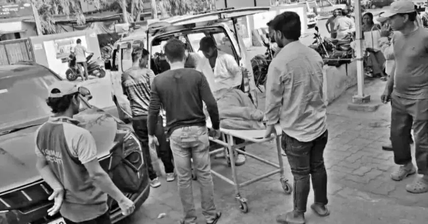 Hazaribagh Road Accident: शादी से लौट रहे परिवार की कार हाईवा से टकराई, मां-बेटे की मौत