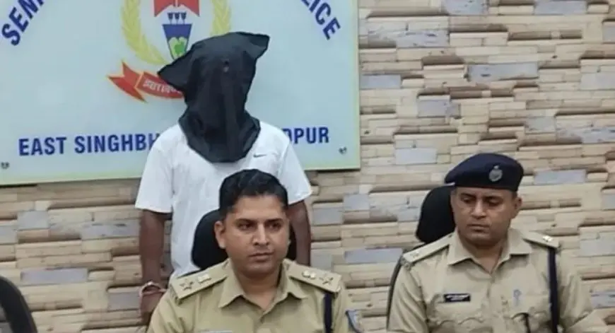 Sidhgora Midnight Catch: रात्रि गश्त के दौरान युवक के पास से देसी पिस्तौल बरामद, आरोपी का पोटका में रहा है अपराधिक इतिहास