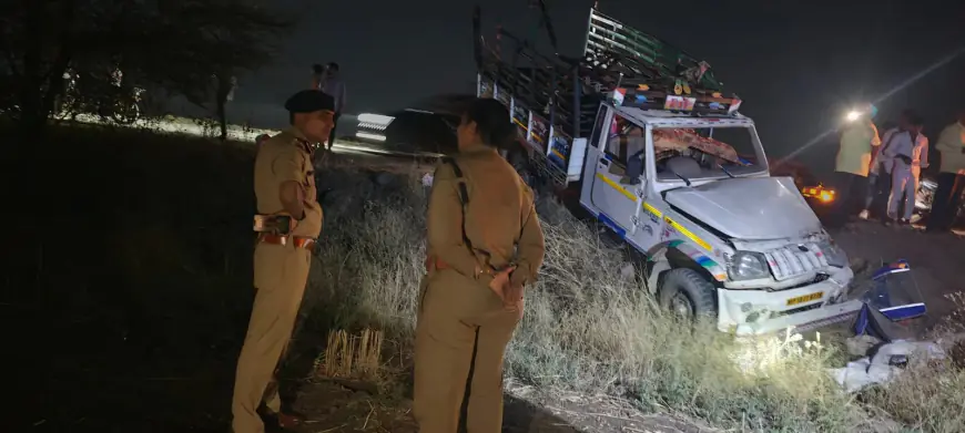 Dhar Pickup Van Accident: काम खत्म कर लौट रहे थे मजदूर, 12 की मौत, 20 घायल, 1 SUV ने बढ़ाई त्रासदी