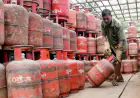 Ranchi Price Shock: कमर्शियल LPG सिलेंडर महंगा होने से होटल-रेस्टोरेंट महंगे होंगे, 14.2 वाला स्थिर