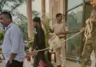 Dhanbad Traffic Police : धनबाद में शराबी चालक का हाईवोल्टेज ड्रामा, पुलिस से धक्का-मुक्की और फाड़े सरकारी कागजात, 2 गिरफ्तार