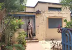 Sidhgora Triple Murder: रिटायर्ड कर्मचारी ने कुल्हाड़ी से पत्नी-बेटी-बेटे की हत्या की, फरार