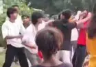 Jamshedpur Clash : जुबिली पार्क के पास दो गुटों में खूनी झड़प, जिला प्रशासन को सरेआम दी भद्दी गालियां, मारपीट का लाइव वीडियो हुआ वायरल